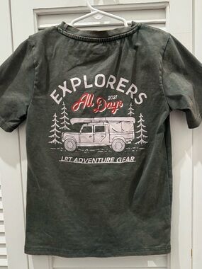 Small shop brand little rad things size 4t excellent condition